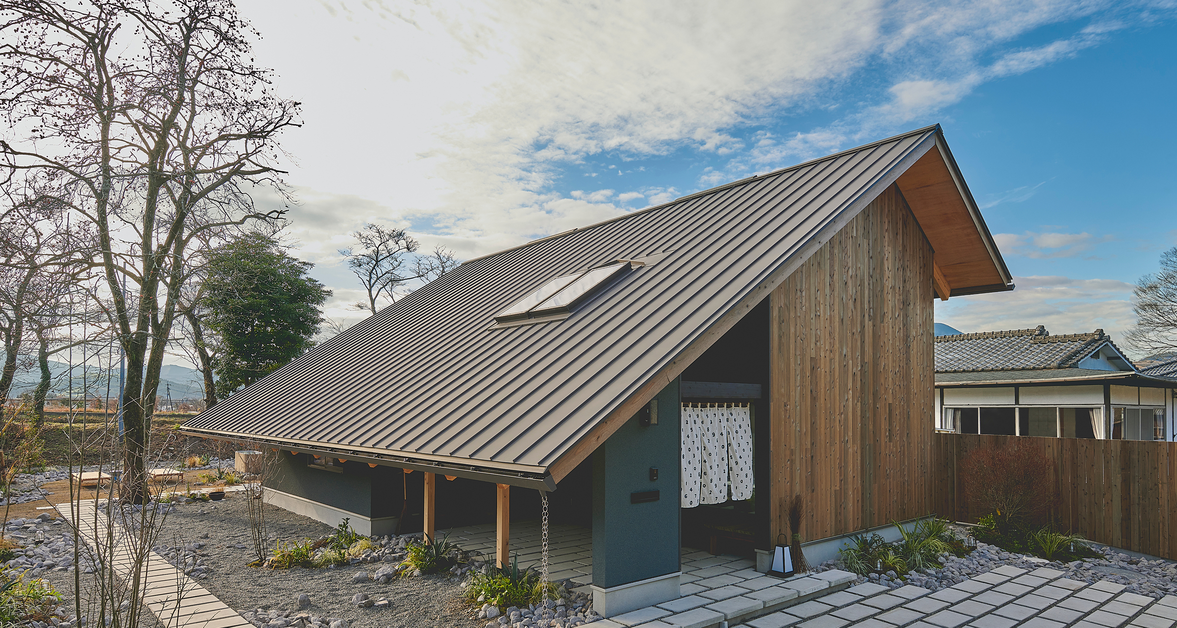 & 別荘投資とサウナ宿イメージ